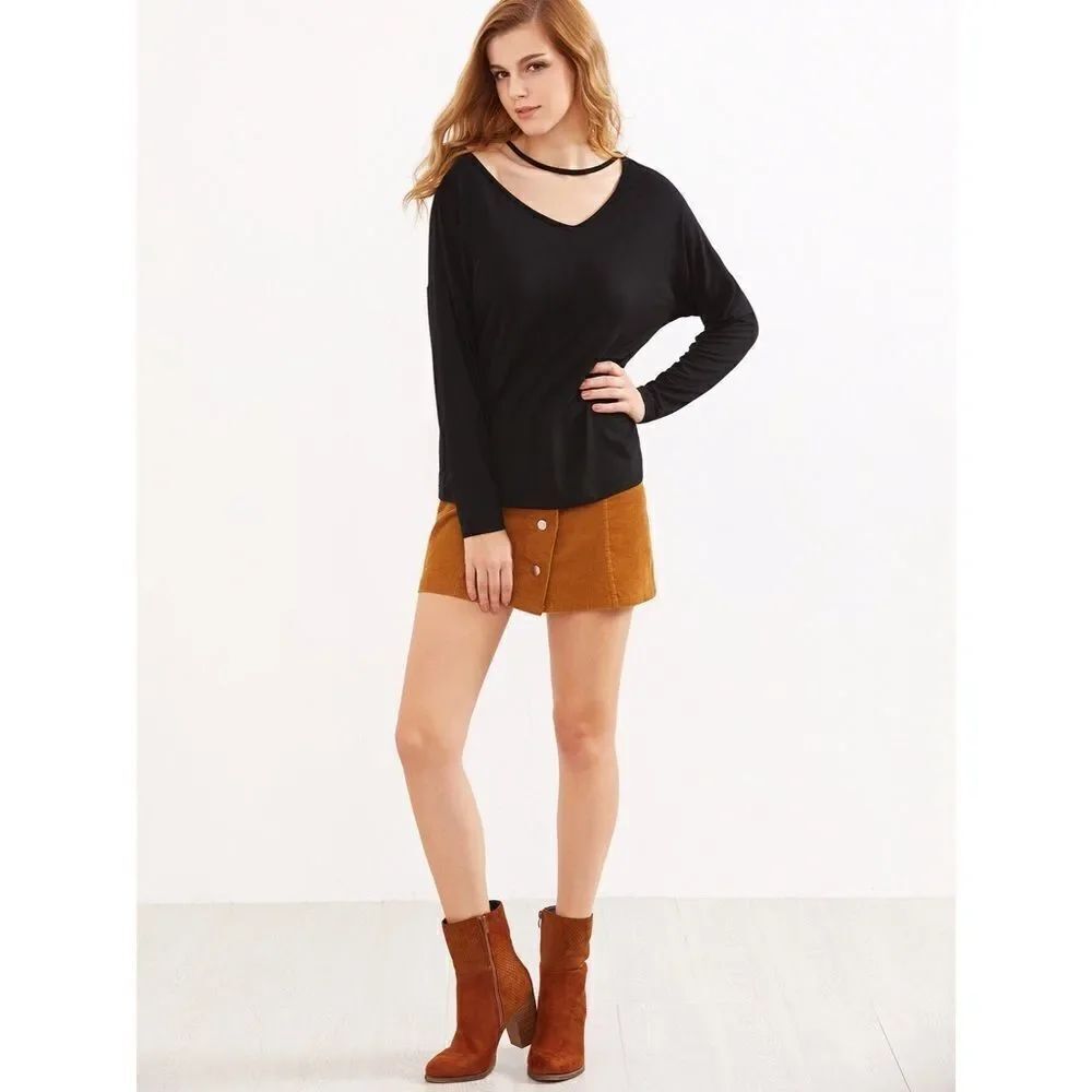 ✨Black V Neck Dolman Sleeve T-shirt✨